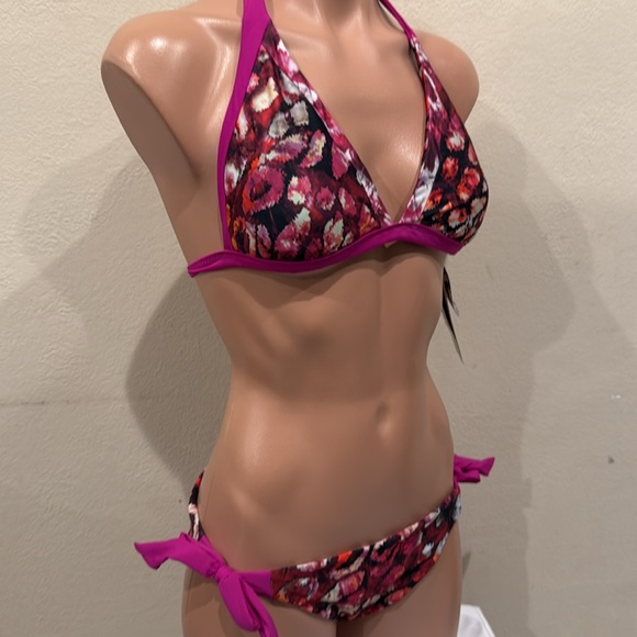 NWT Becca Reversible bikini set size M tie side halter - Picture 2 of 6